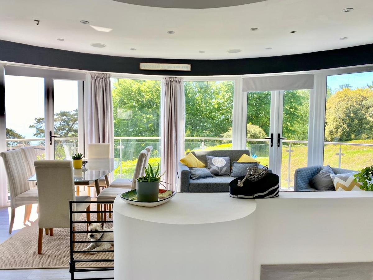 Bay View Veranda: Lyme's 3-Story Coastal Retreat Lyme Regis Exterior photo